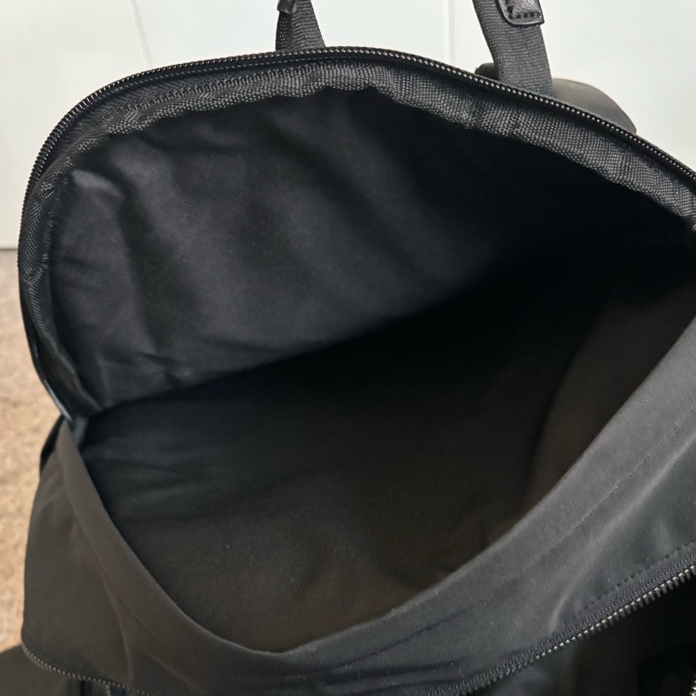 Herschel Supply Co. Beatrix Backpack 20L Backpack - Picture 8 of 9